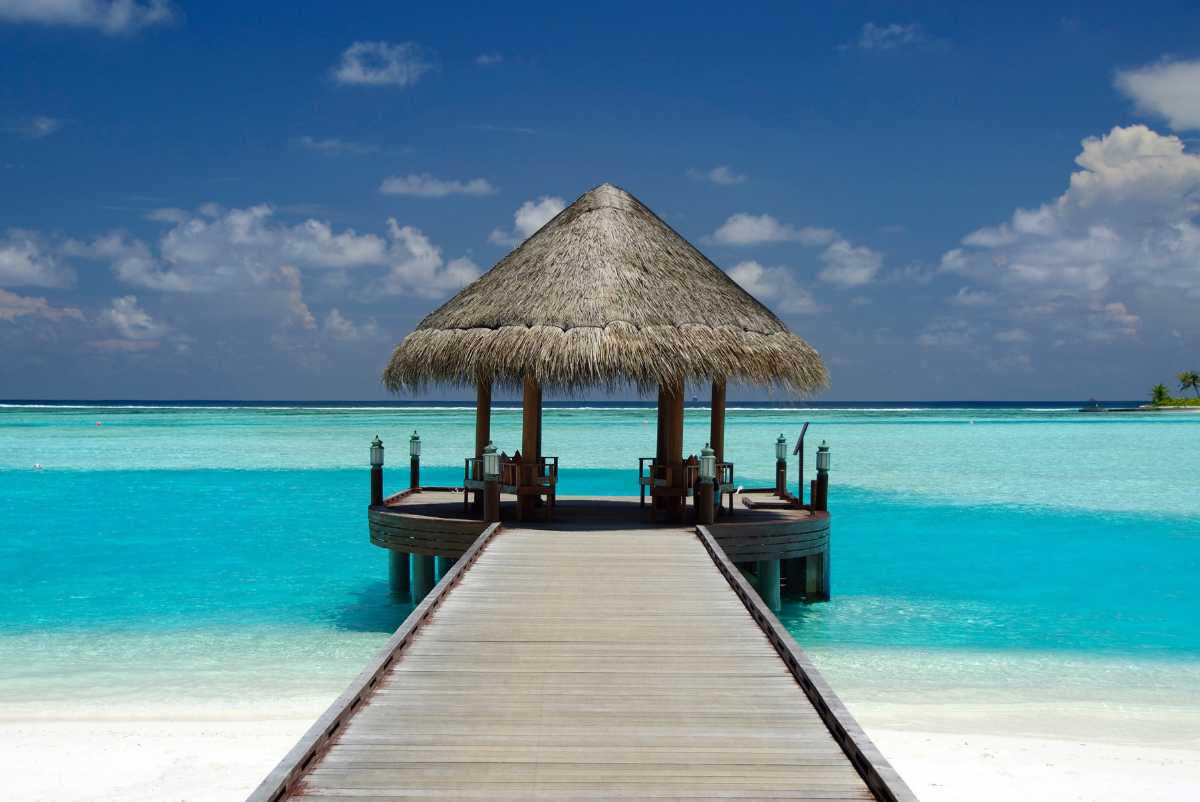 بهترین زمان سفر - بالی یا مالدیو؟