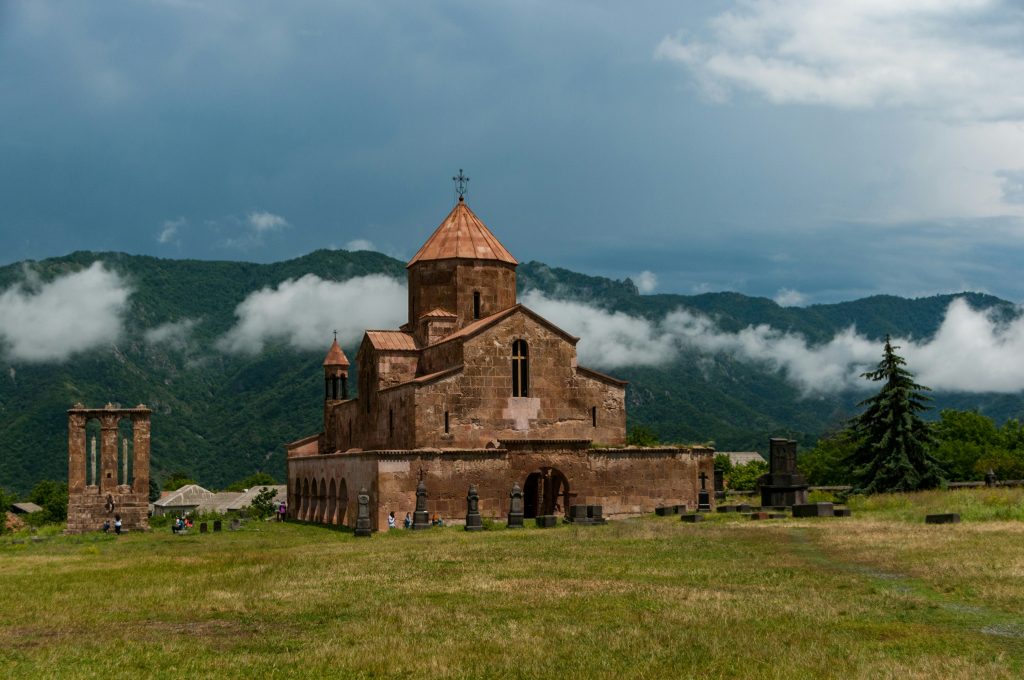 بایدها و نبایدهای ارمنستان